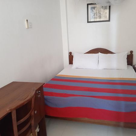 Alex Home Stay Канди Экстерьер фото